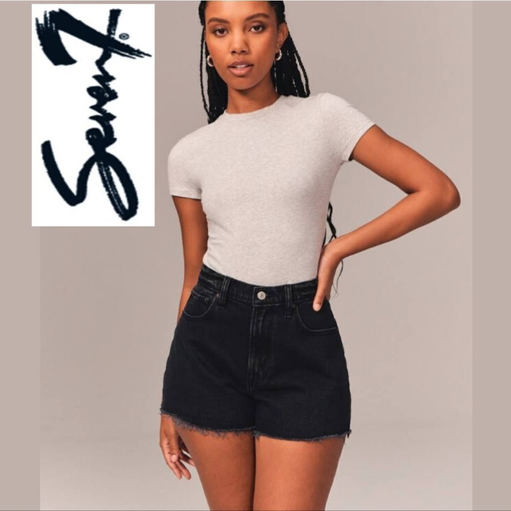 Plus Size! SEVEN7 Black Denim Cut-Off/ Distressed Hem Shorts